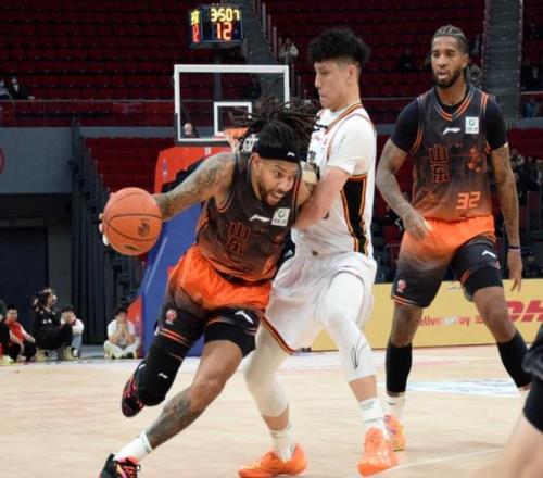 东契奇巧妙,传球,克内克特轻,皇冠体育,皇冠体育app,皇冠体育官网,皇冠体育下载,皇冠体育入口